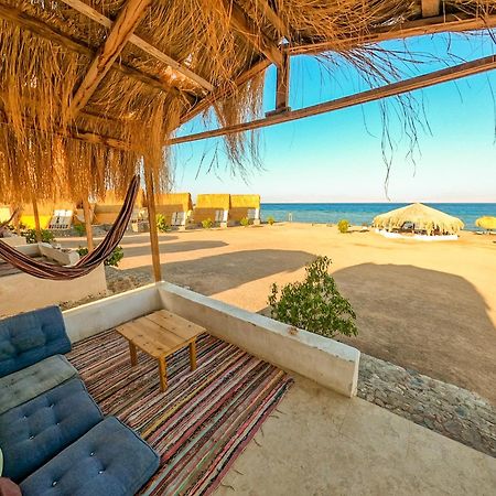 Aladdin Camp Villa Nuweiba` Exteriör bild
