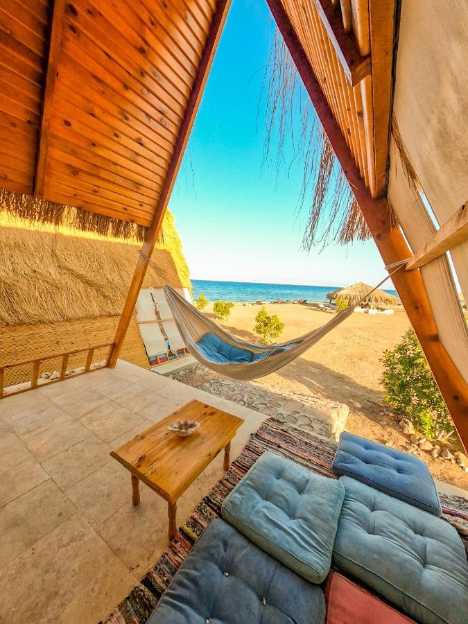 Aladdin Camp Villa Nuweiba` Exteriör bild