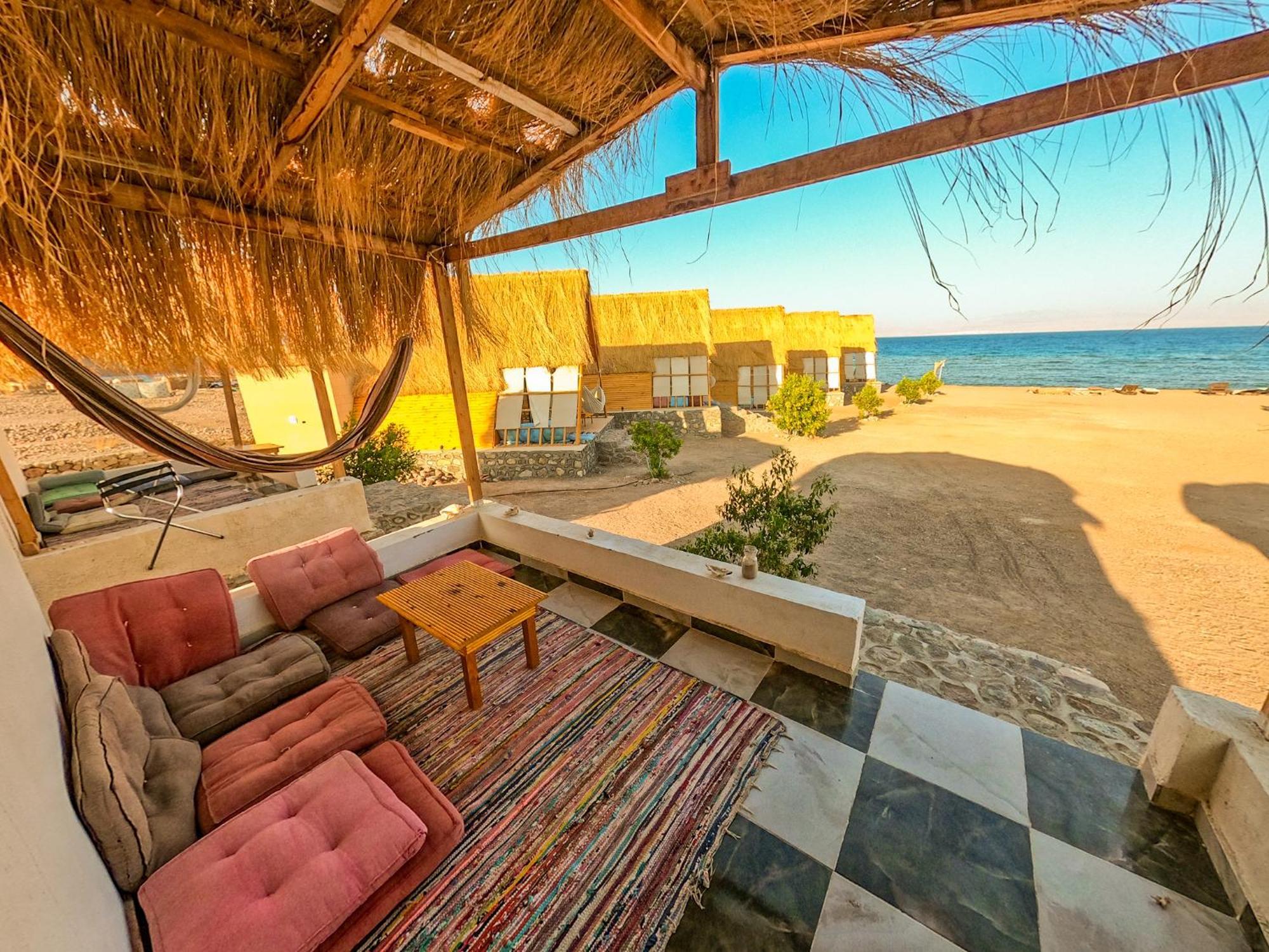 Aladdin Camp Villa Nuweiba` Exteriör bild