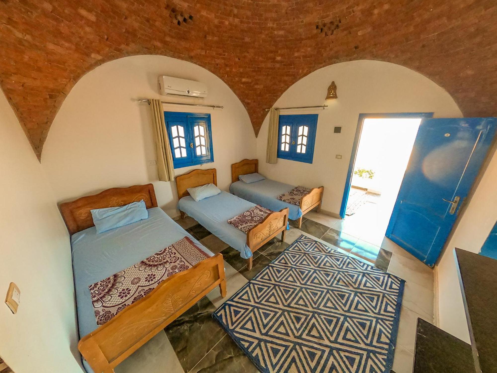 Aladdin Camp Villa Nuweiba` Exteriör bild